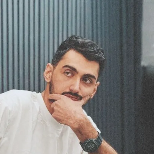 علیرضا صادقی